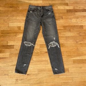 American eagle mom jeans